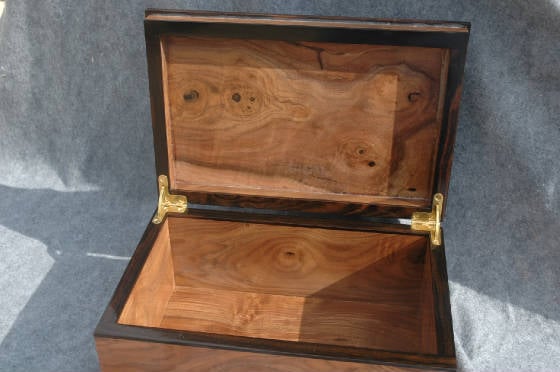 handcrafted walnut keepsake box ebony trim open