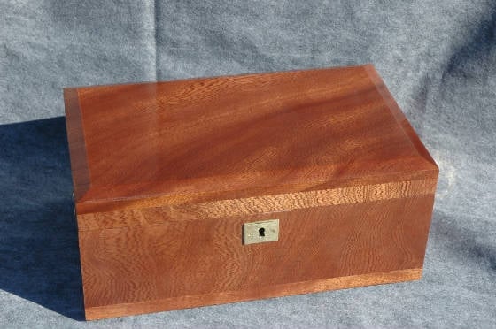 handcrafted wood memory box marbled honduras mahogany with lock