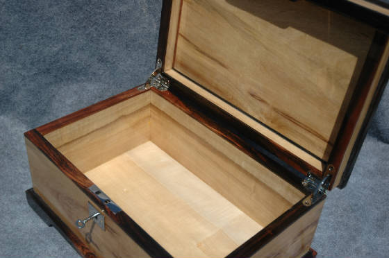 myrtle wood keepsake box ebony trim lock high quality open lid