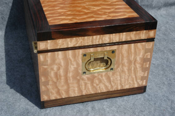 quilted maple instrument quality keepsake box with ebony trim lock side