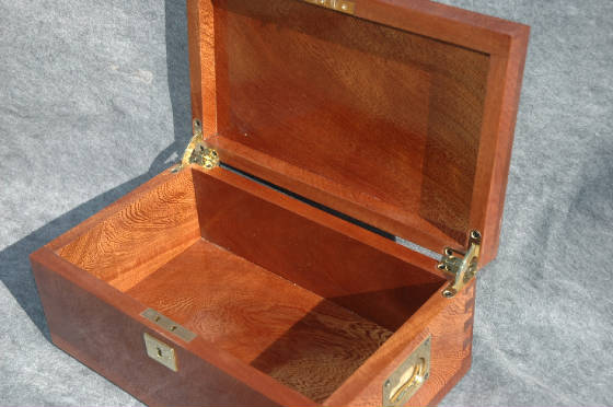 handcrafted wood memory box marbled honduras mahogany lock open