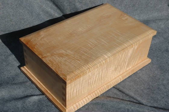 custom engraved keepsake 5 boxes made with maple  walnut oak top front side